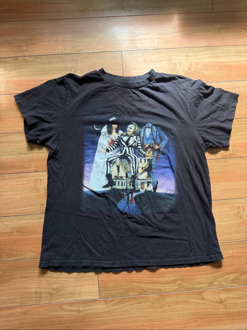 Black Short-Sleeve Graphic Crewneck T-Shirt - Retro Horror Artwork